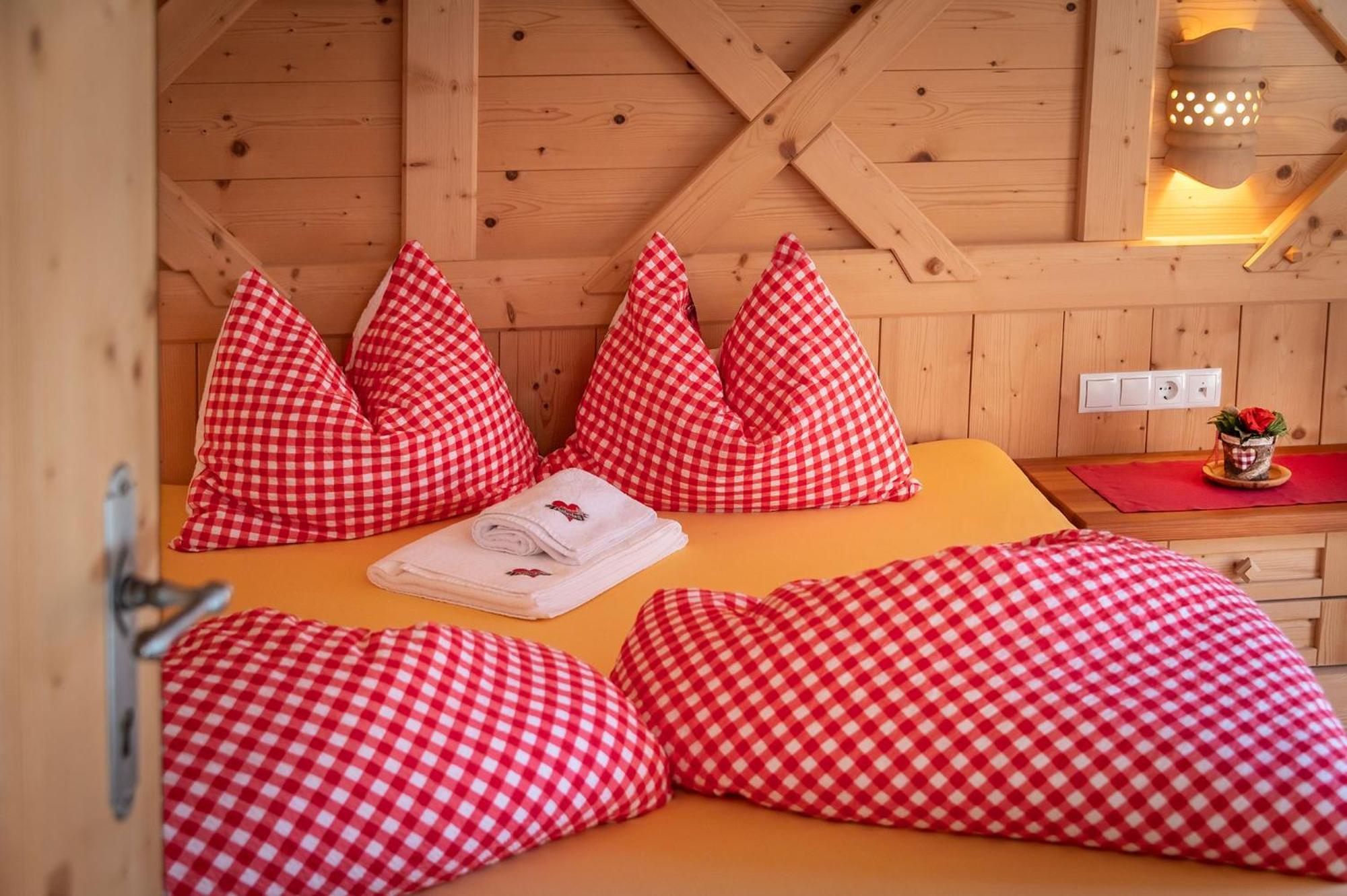 Chalets Almdorf Haidenberg Brunico Room photo